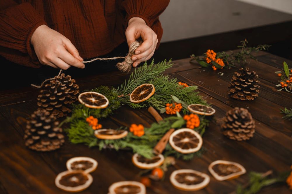 jak zrobi wianek na drzwi z gałązek tui jak zrobi wianek na drzwi z gałązek tui