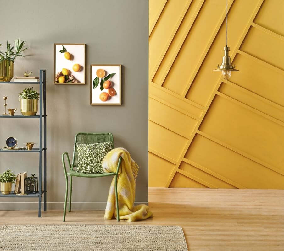 Listwa przypodłogowa wykorzystywana jako sztukateria ścienna - dostępna na verhome.pl