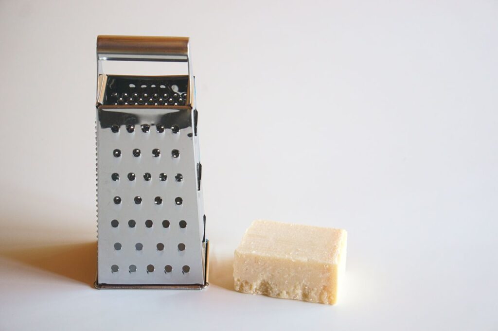 jaki ser do crabonary - pecorino romano