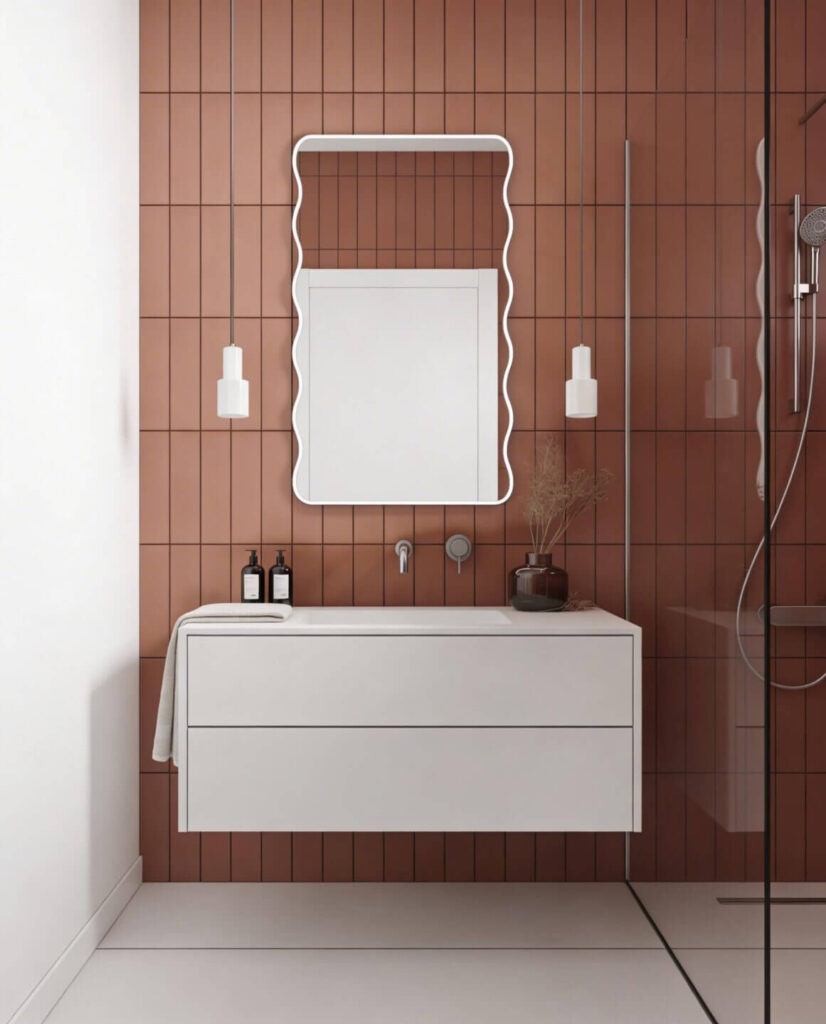 lustro wavy w białej ramie